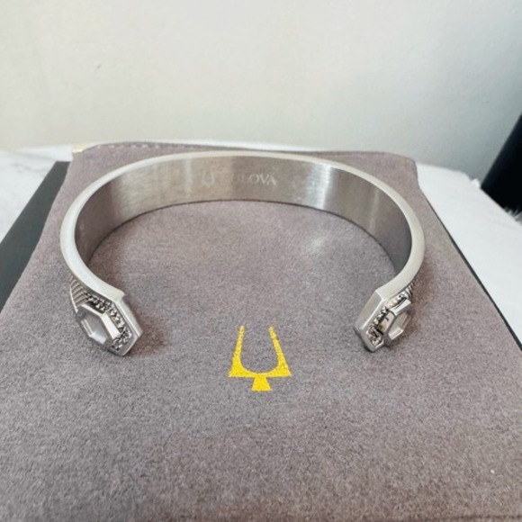 Bulova‎ Precisionist Open Cuff Bracelet, Knurled Texture Design, Silver, NWT - Picture 6 of 16